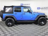 Used 2015 Jeep Wrangler Unlimited Rubicon w/ Connectivity Group image 4