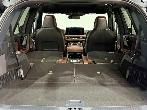 New 2026 Lincoln Aviator Reserve image 42