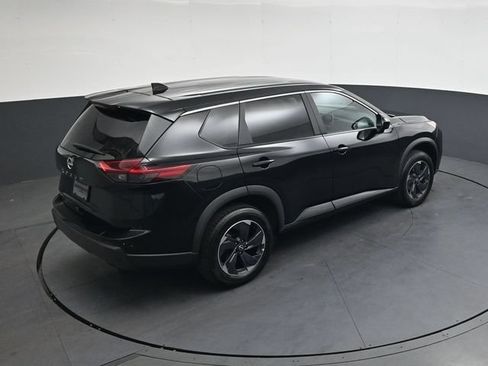Used 2025 Nissan Rogue SV FWD image 27