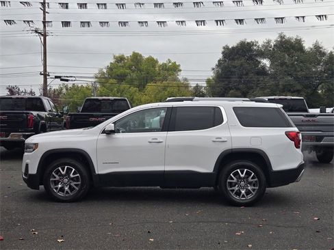 Used 2023 GMC Acadia SLT image 7