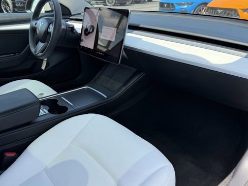 Used 2023 Tesla Model 3 Standard Range RWD image 11