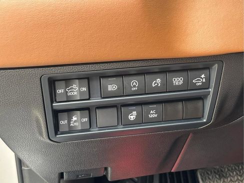 Used 2025 Toyota Tundra 1794 Edition image 31