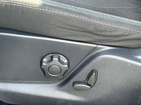 Used 2021 Ford EcoSport SE w/ SE Convenience Package FWD image 25