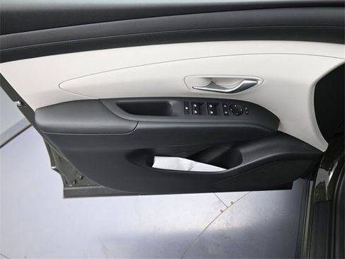 New 2026 Hyundai Tucson SEL image 10