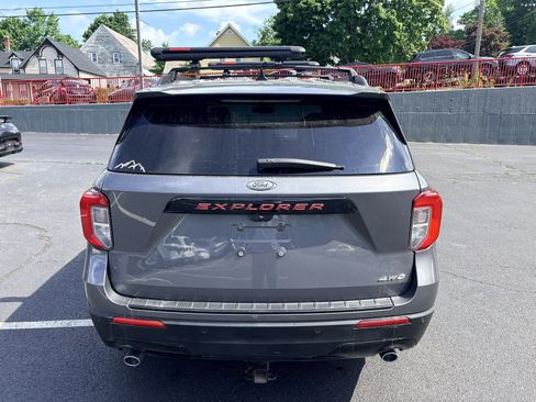 Used 2022 Ford Explorer ST-Line AWD/4WD image 6