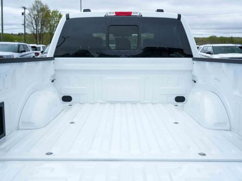 Used 2026 Ford F150 Lariat AWD/4WD image 11