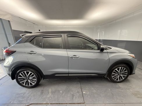Used 2024 Nissan Kicks SR w/ SR Premium Package image 13