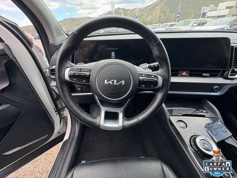 Used 2025 Kia Sportage EX w/ EX Premium Package AWD/4WD image 2