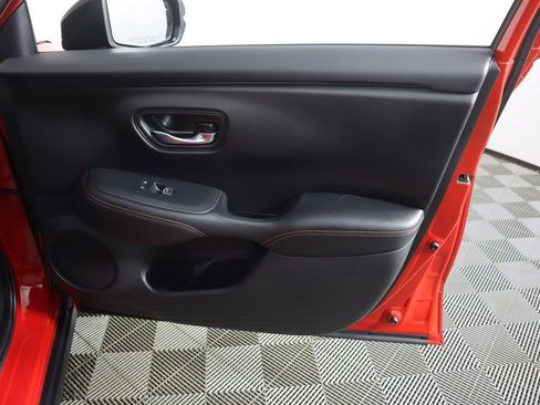 Used 2025 Honda HR-V Sport image 22