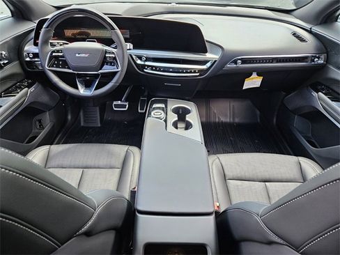 New 2026 Cadillac Lyriq V w/ Exterior Carbon Fiber Package image 17