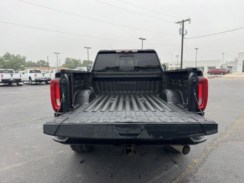 Used 2021 GMC Sierra 2500 AT4 w/ AT4 Premium Plus Package AWD/4WD image 34