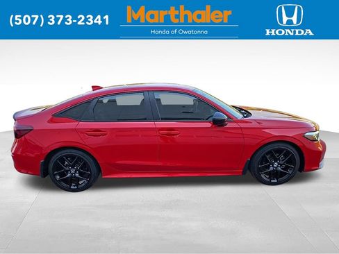 Used 2025 Honda Civic Sport image 6