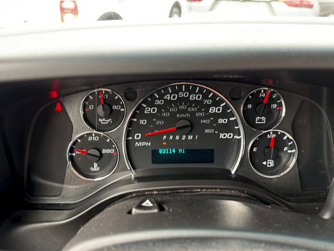 Used 2020 GMC Savana 2500 w/ Driver Convenience Package RWD image 11