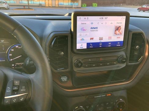 Used 2024 Ford Bronco Sport Outer Banks w/ Tech Package image 6