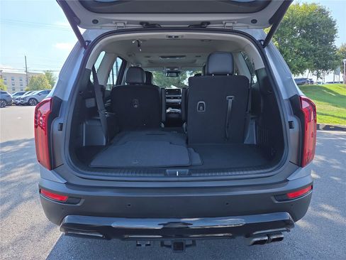 Used 2022 Kia Telluride EX w/ EX Premium Package AWD/4WD image 5