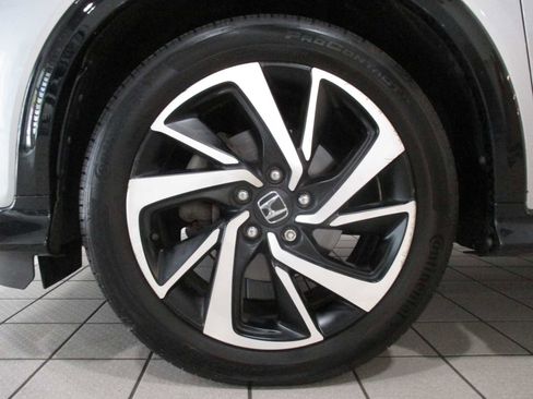 Used 2020 Honda HR-V Sport image 8