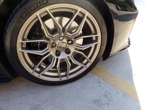 Used 2025 Chevrolet Corvette Z06 RWD image 24