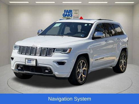 Used 2019 Jeep Grand Cherokee Overland image 3