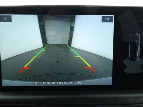 Used 2021 Lincoln Nautilus Reserve image 17