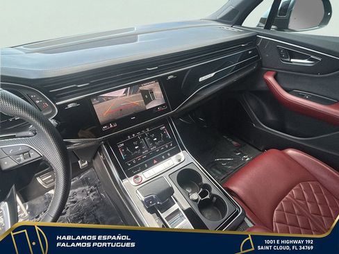 Used 2022 Audi SQ7 Prestige AWD/4WD image 21