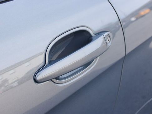 Used 2007 BMW 650i Convertible image 9