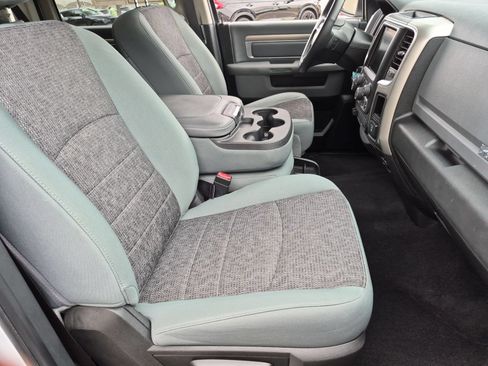 Used 2017 RAM 1500 Big Horn AWD/4WD image 30