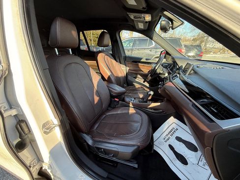 Used 2016 BMW X1 xDrive28i w/ Premium Package image 16