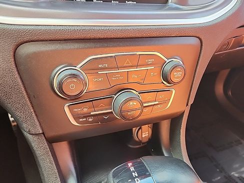 Used 2021 Dodge Charger GT w/ Blacktop Package image 30