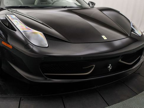 Used 2014 Ferrari 458 Spider image 24