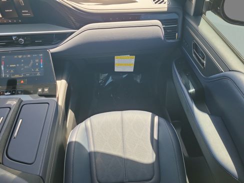 New 2027 INFINITI QX80 Sensory w/ Sport Exterior Package AWD/4WD image 8