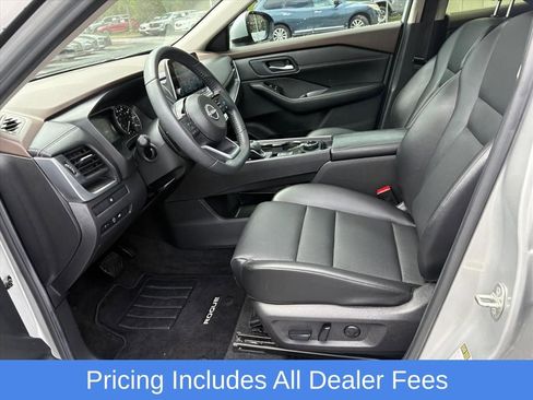 Certified 2023 Nissan Rogue SV w/ SV Premium B Package AWD/4WD image 17