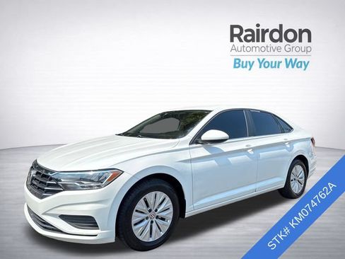 Used 2019 Volkswagen Jetta S FWD image 3