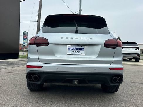 Used 2017 Porsche Cayenne image 5