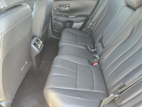 Certified 2025 Acura ADX Base image 41