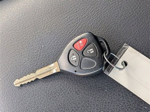 Used 2019 Toyota 4Runner 4WD image 30