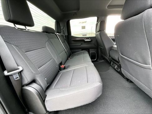 Used 2023 Chevrolet Silverado 1500 LT image 16