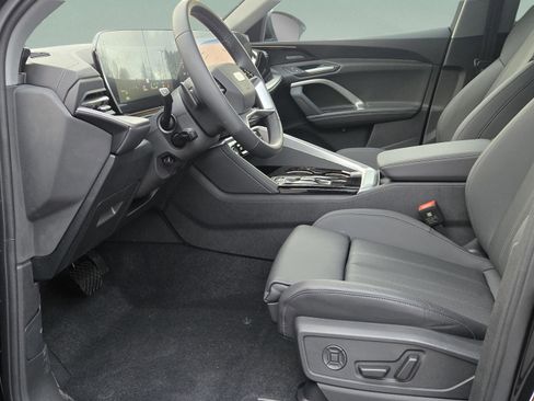 New 2025 Audi Q5 Prestige image 15