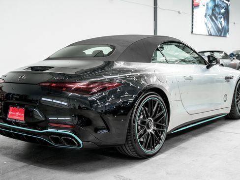 Used 2024 Mercedes-Benz SL 63 AMG 4MATIC image 38