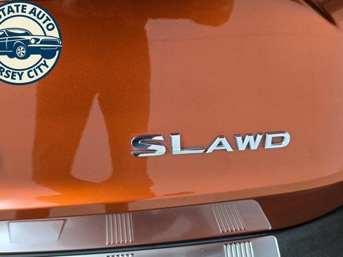 Used 2021 Nissan Rogue SL w/ Premium Package AWD/4WD image 32