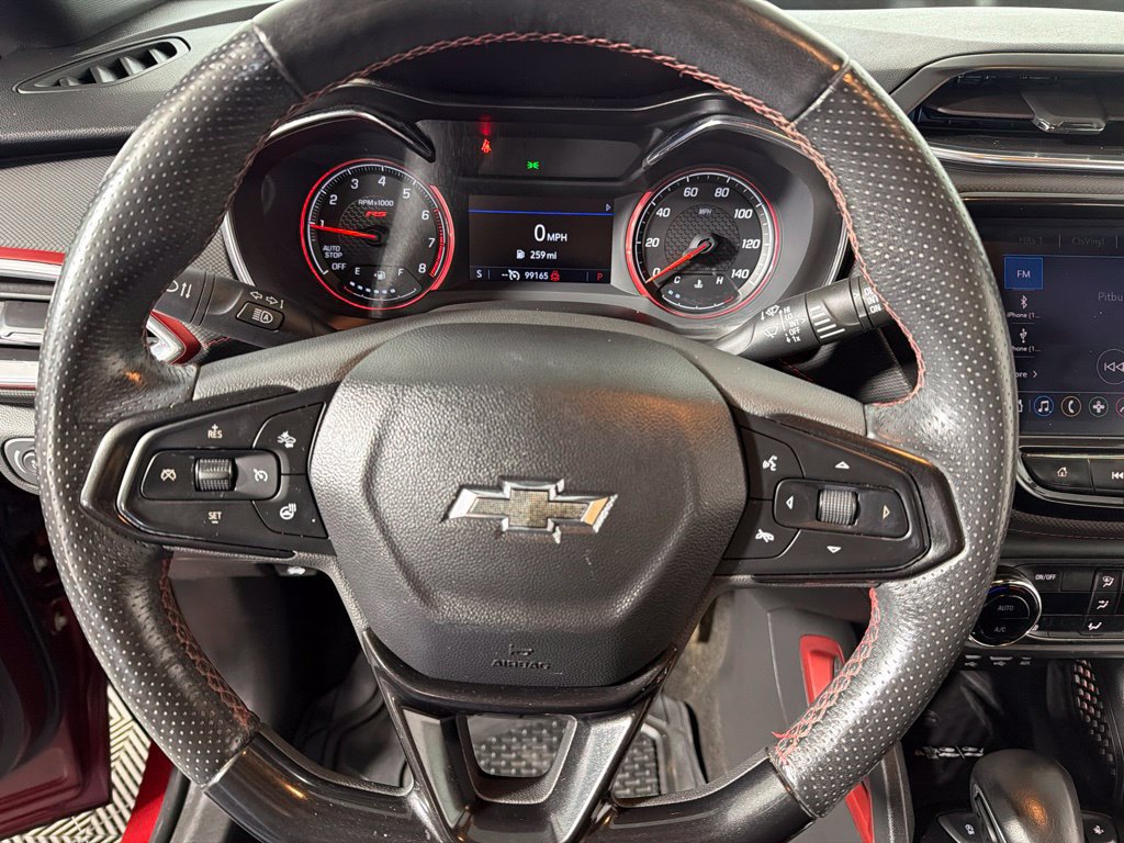 Used 2022 Chevrolet TrailBlazer RS w/ Technology Package FWD image 14