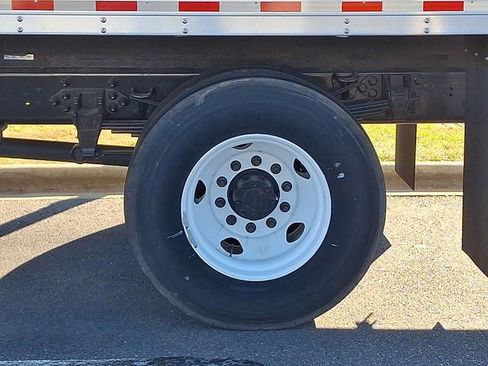 Used 2023 Ford F650 2WD Regular Cab Super Duty image 8