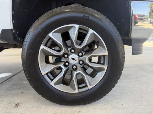Used 2015 Chevrolet Silverado 1500 LT w/ All Star Edition image 9