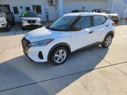 Used 2021 Nissan Kicks S