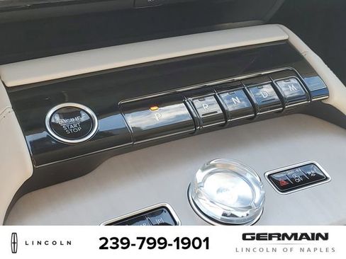 New 2025 Lincoln Navigator L Reserve image 30