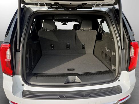 New 2026 GMC Yukon XL Elevation image 33