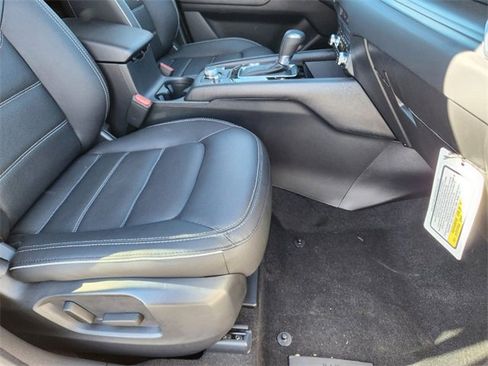 New 2025 MAZDA CX-5 AWD 2.5 S w/ Preferred Package image 16