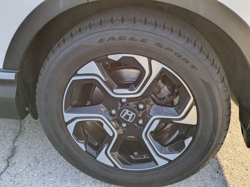 Used 2017 Honda CR-V Touring image 9