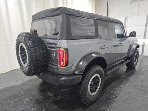 Used 2023 Ford Bronco Outer Banks w/ Sasquatch Package AWD/4WD image 4