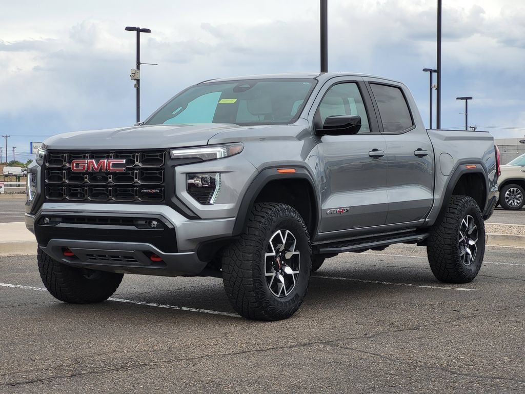 Used 2024 GMC Canyon AT4X AWD/4WD image 4