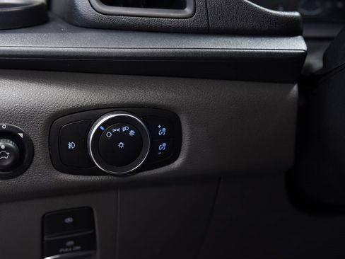 Used 2024 Ford Transit 250 Low Roof w/ Exterior Upgrade Package image 15